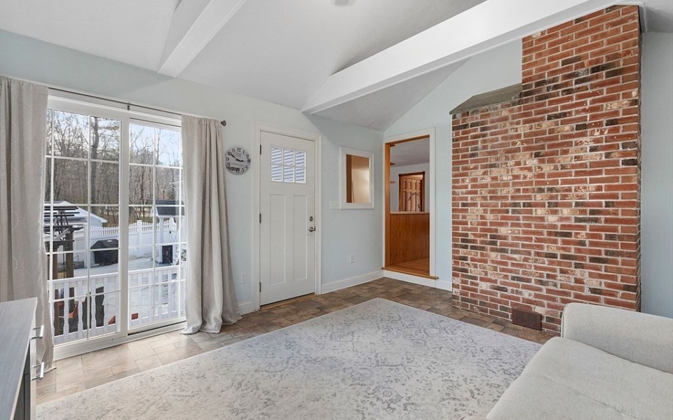 bbf5ad7f8e2f0d72a88425fbf5cf6d8d-uncropped_scaled_within_1344_1008