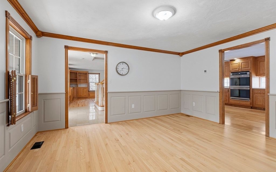 d9b76d034779f0d517bd84c54f2d4c06-uncropped_scaled_within_1344_1008